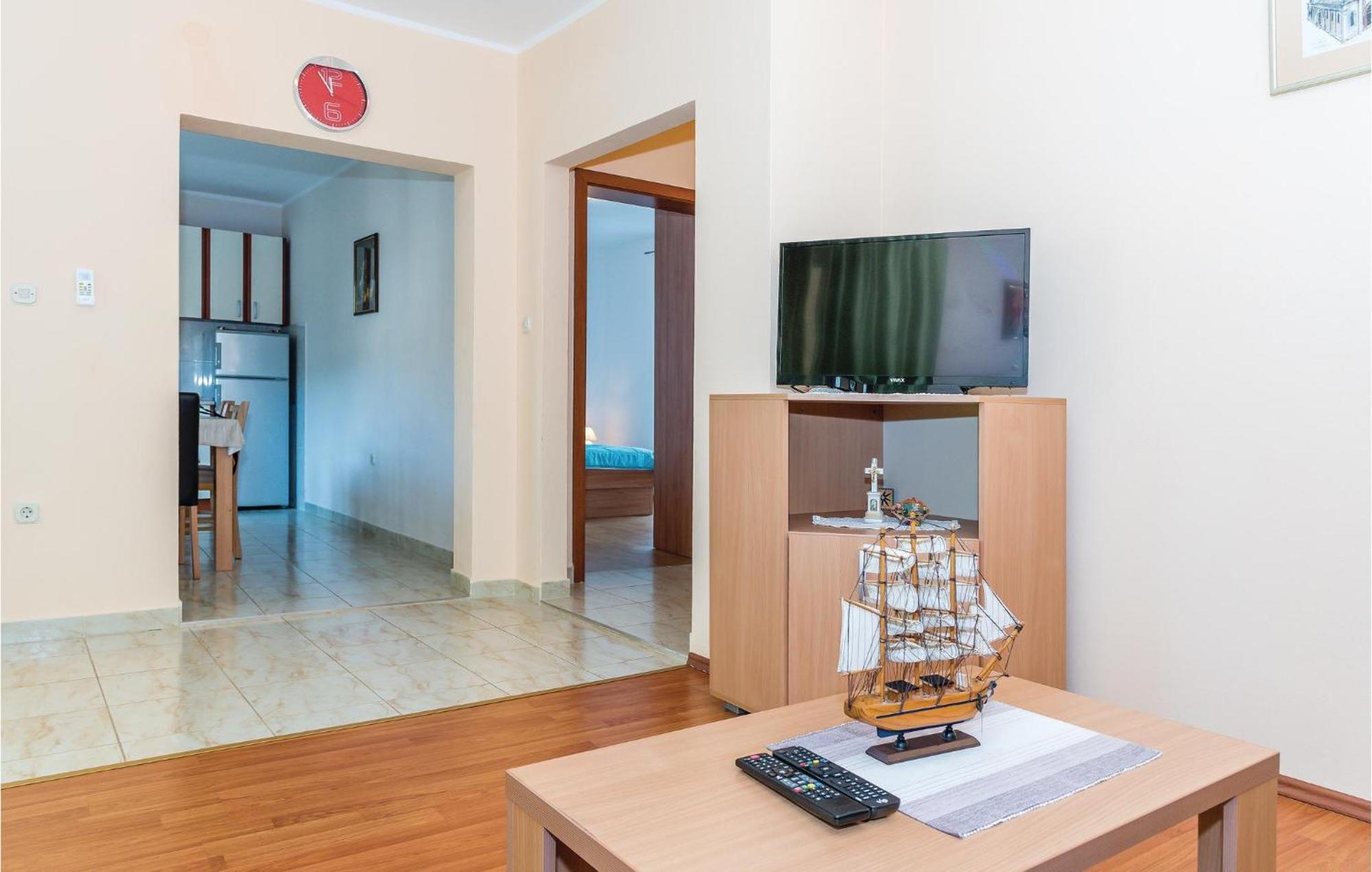 Beautiful Apartment In Raslina With Wifi Zewnętrze zdjęcie