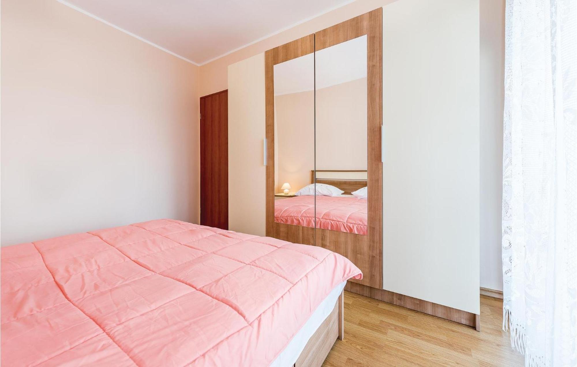 Beautiful Apartment In Raslina With Wifi Zewnętrze zdjęcie